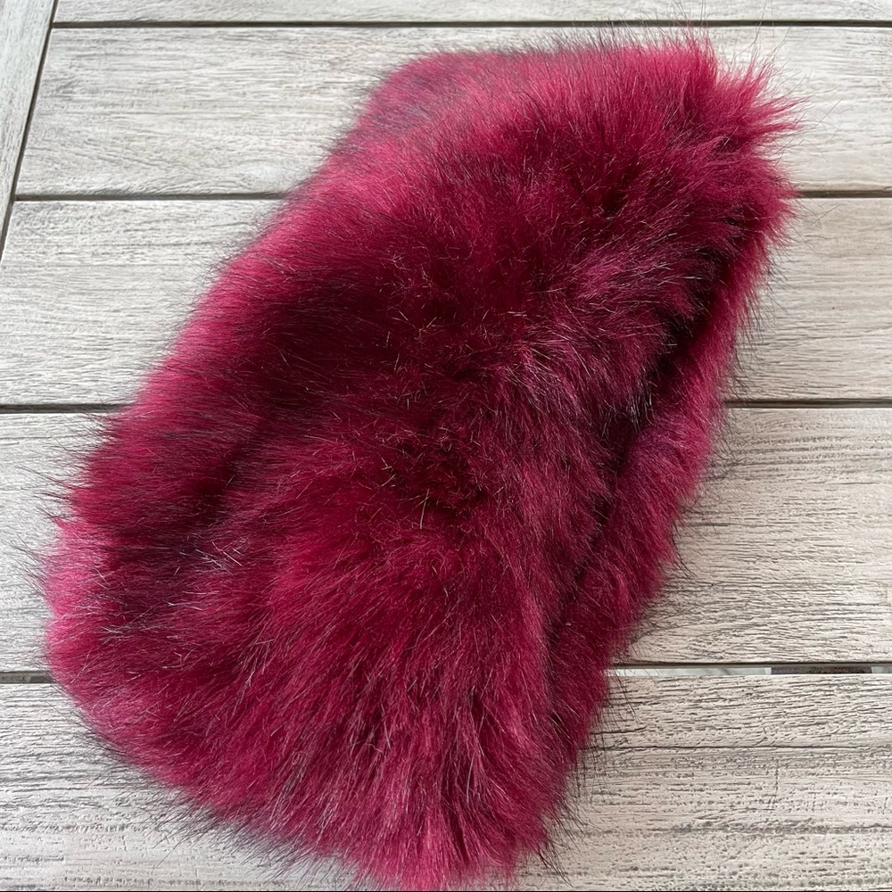 J. McLaughlin Charlotte Fur Neck Warmer Scarf NWT
